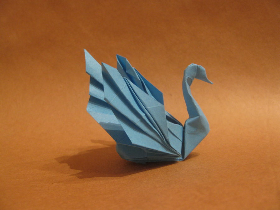 3d origami swan