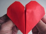 Beauteous origami beating heart
